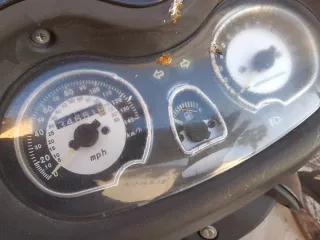 Scooter Peugeot Sum Up 125