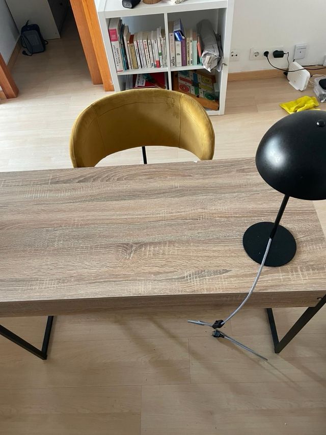 Escritorio moderno madera y metal