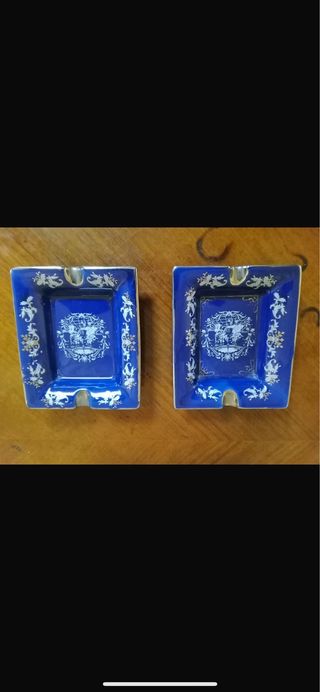 Coppia posaceneri porcellana blu