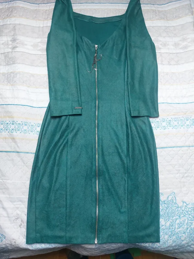 Vestido verde manga larga