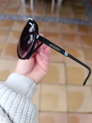 Gafas de sol Carrera negras y moradas