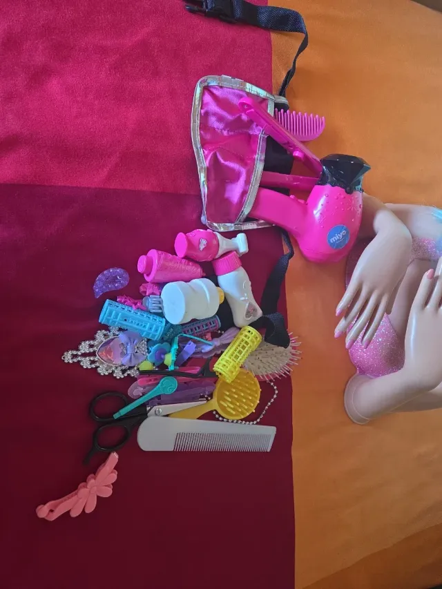 Busto Barbie para peinar