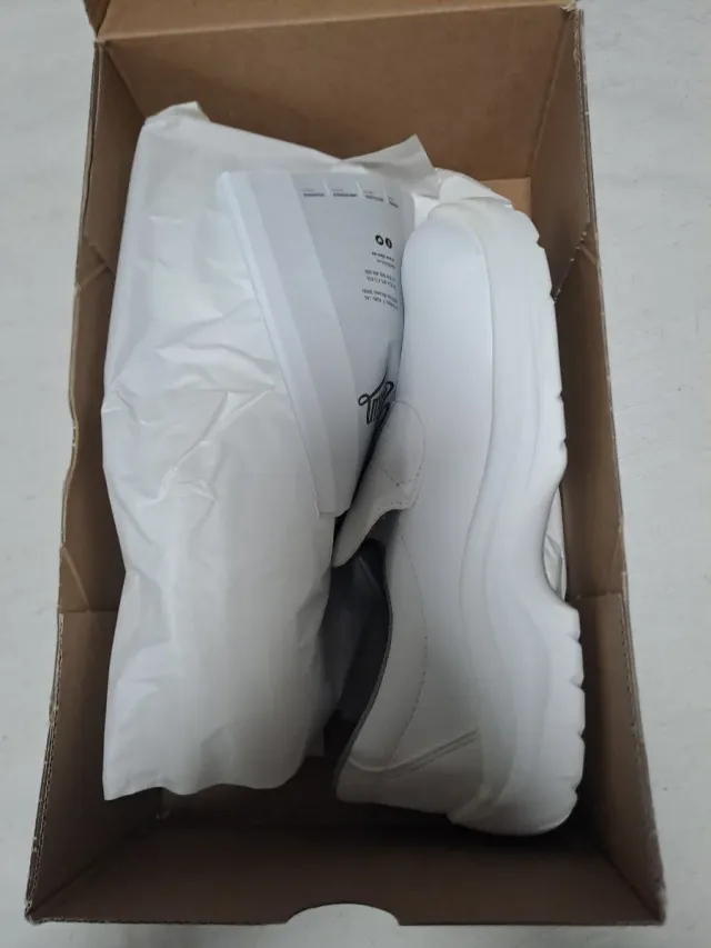 Zapatos de trabajo Dian blancos talla 40