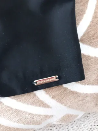 Vestido negro con pedrería S/M