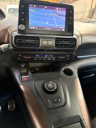 Peugeot rifter GTline 1.5 130cv. 46.900k