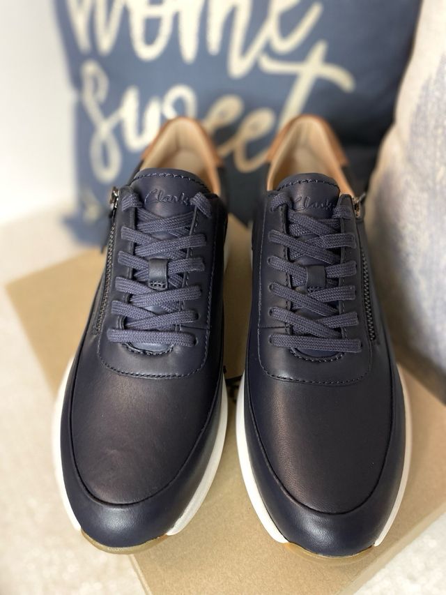 Zapatillas Clarks Tivoli Zip Piel Azul Marino