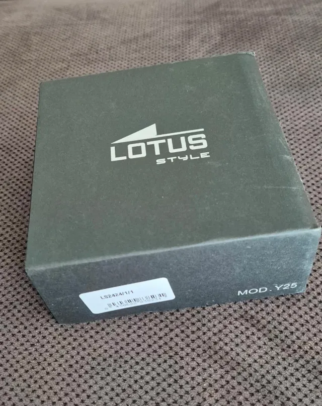 Colgante Cruz Lotus Negro/plateado