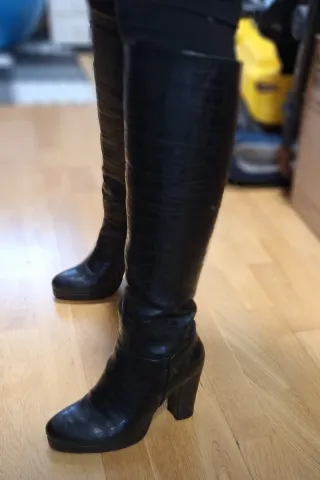 Botas altas Deichmann talla 38