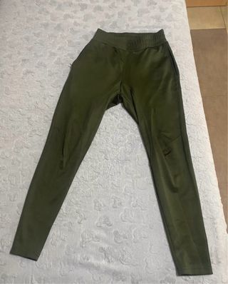 Pantalón de chándal SikSilk verde