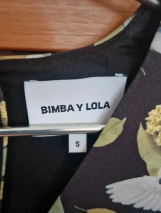 Vestido Bimba y Lola estampado cisnes