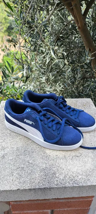 Zapatillas Puma Azul y Blanco