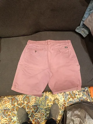 Pantalón corto Quiksilver rosa