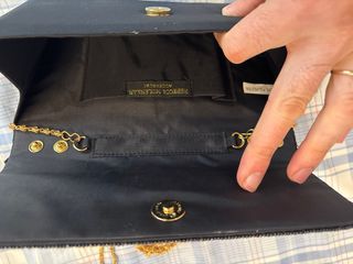 Bolso de fiesta/boda negro con cadena dorada