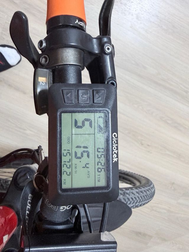 Bicicleta Eléctrica BH Roja