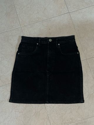 Falda vaquera negra