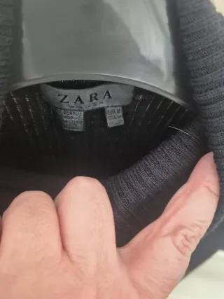 Jersey canalé cuello alto mujer azul