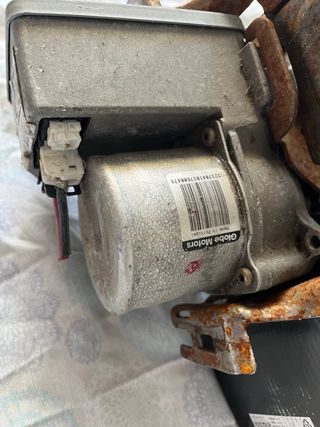 Volante Renault con Airbag y Unidad ABS y