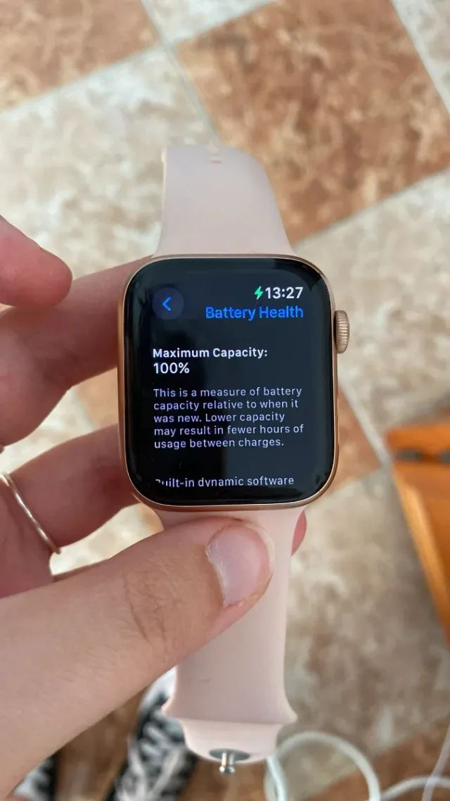 Apple Watch SE Rosa 44mm