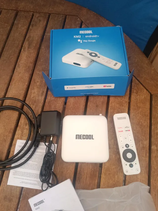 MECOOL KM2 Android TV Box 10.0 4K