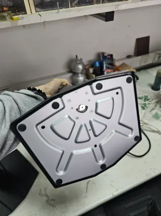 Soporte Monitor MSI 271QPX Gaming