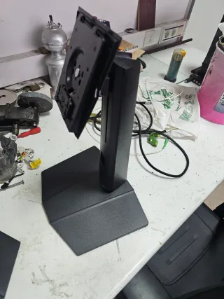 Soporte Monitor MSI 271QPX Gaming