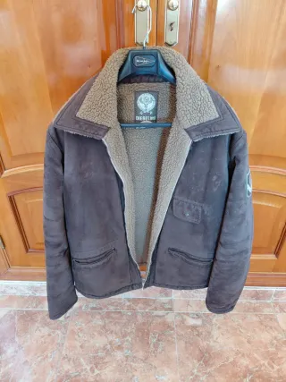 Cazadora Diesel Talla XL Marrón