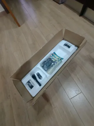 hoverboard nuevo en su caja,sin estrenar Bluetooth