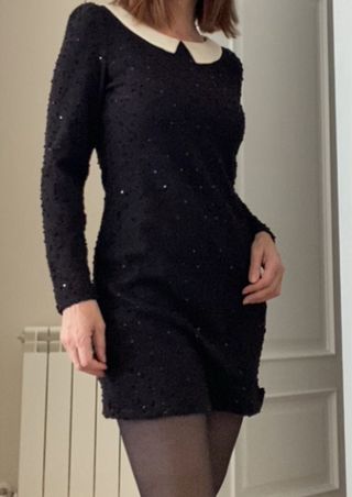 Vestido negro lentejuelas cuello Peter Pan