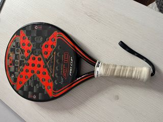 Pala de pádel NOX AT10 Pro Cup