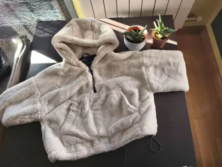 Abrigo pelo beige Pull&Bear talla única