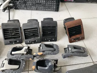 Rejillas y manillas interiores Mercedes Vito W638