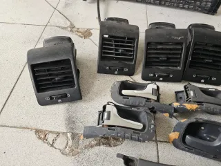 Rejillas y manillas interiores Mercedes Vito W638