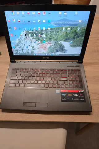 Portátil MSI i7 8ª Gen 32GB RAM DD4. 1TB SSD.256m2