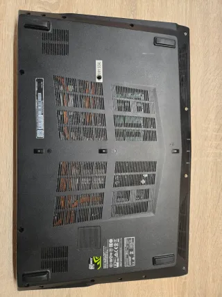 Portátil MSI i7 8ª Gen 32GB RAM DD4. 1TB SSD.256m2