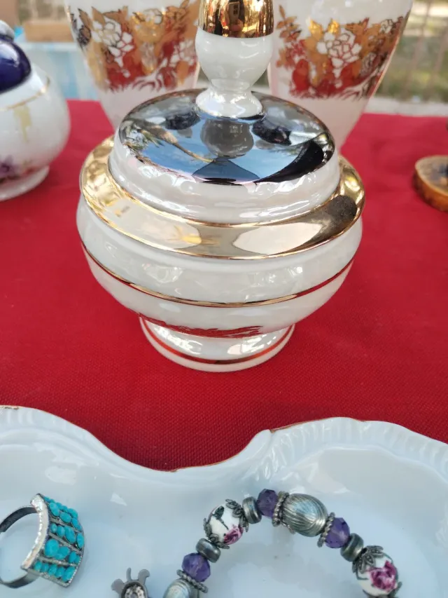 Jogo de tocador antigo Sanbo