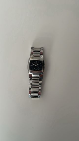 Reloj Gucci Cuadrado Marrón y Plateado