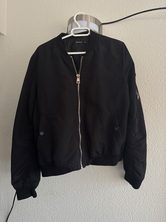 Chaqueta Bomber Stradivarius Negra Mujer