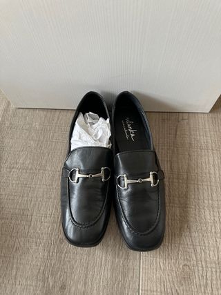 Mocasines Ulanka Negros con Hebilla