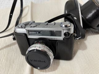 Cámara Analógica Yashica minister-D