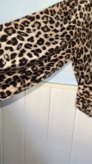 Camisa Leopardo Talla L 40