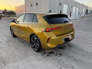 Opel Astra 2023