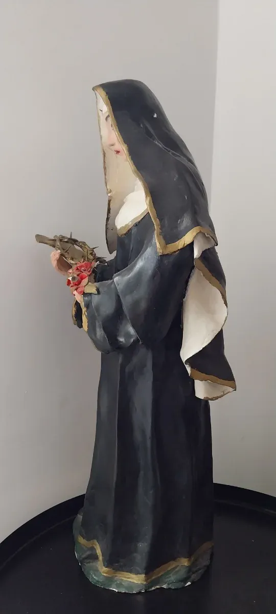 Figura Santa Rita antigua