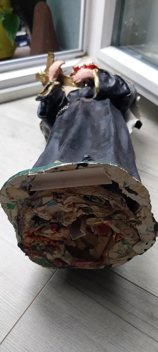 Figura Santa Rita antigua