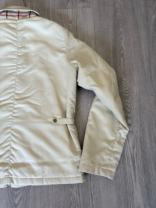 Chaqueta Burberry Beige