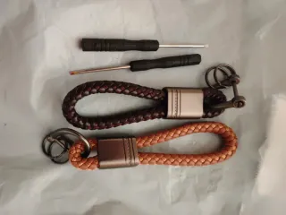 2 Llaveros Cuero Trenzado Nuevos