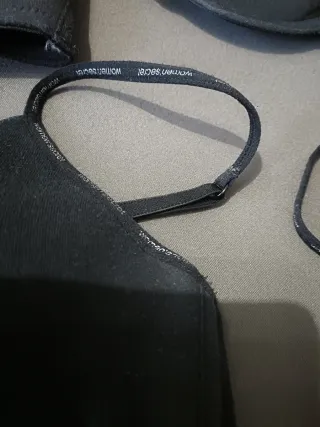 Lote 4 sujetadores negros