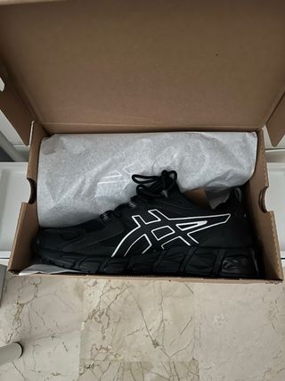 Tenis Asics Negros