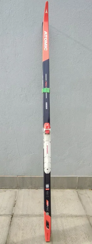 Esquís de fondo Atomic Pro C2 160cm Pieles