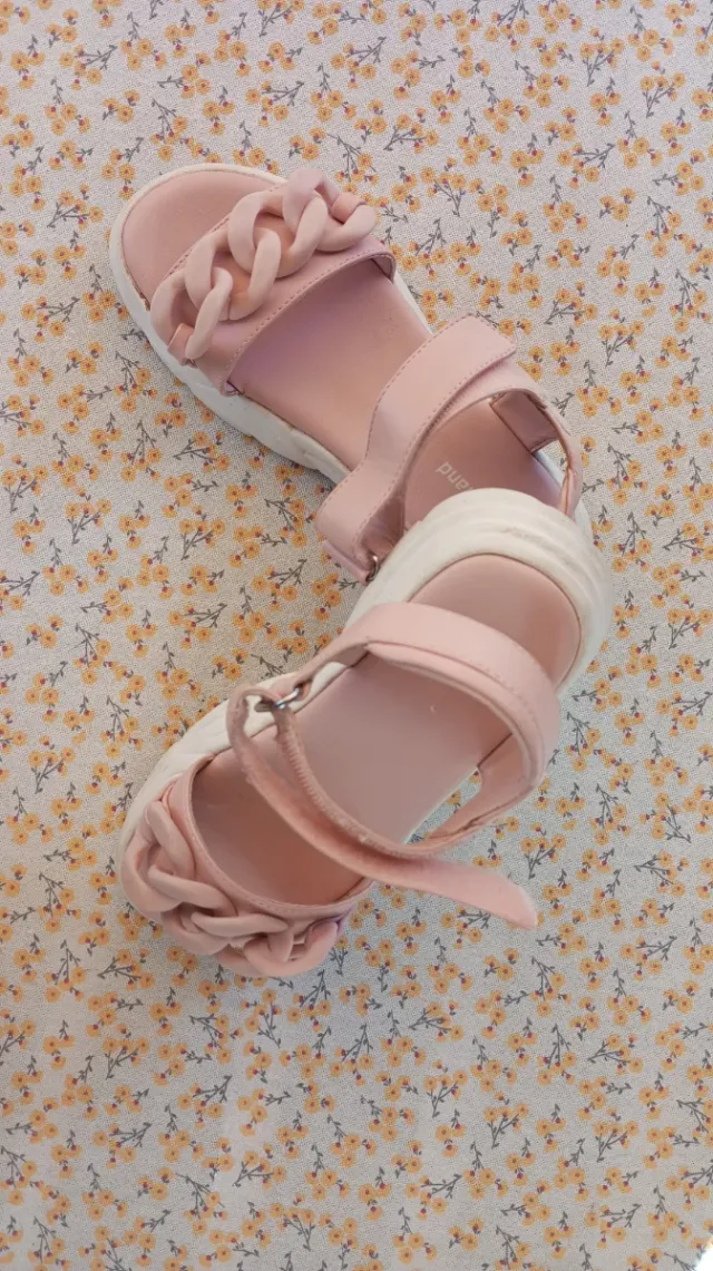 Sandalias rosas con plataforma talla 32