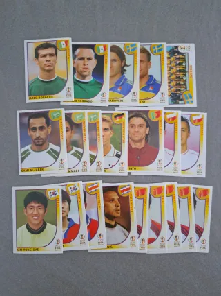 48 figurine Panini Mondiali Corea 2002